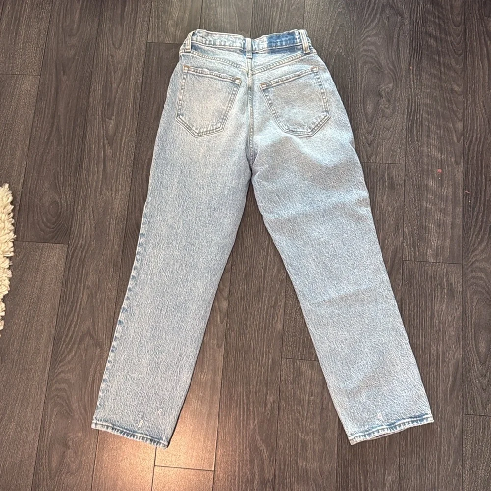 Abercrombie 90s Straight Ultra High Rise 26 2 XS Curve Love Light Wash - Picture 4 of 6